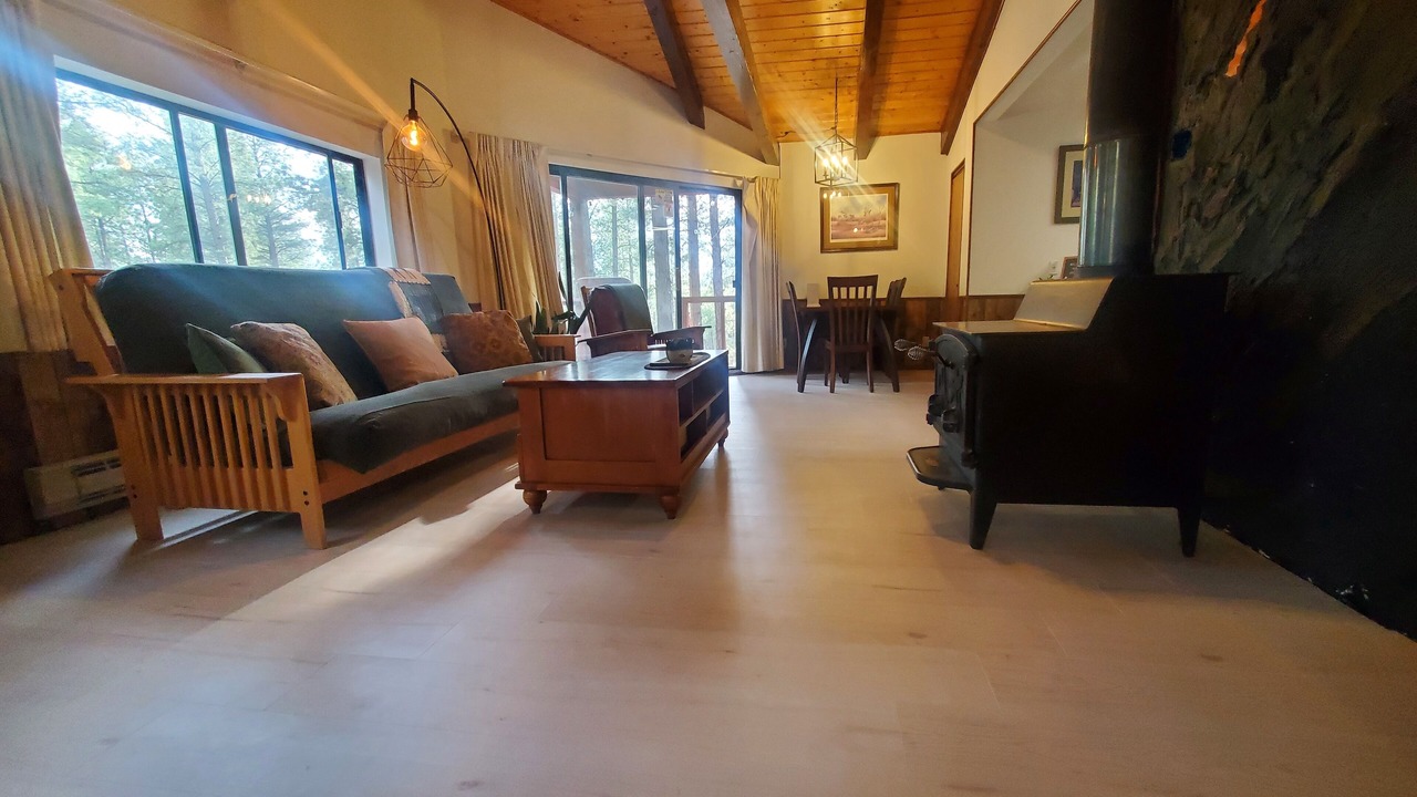 Photo of Livingroom in Jemez Springs