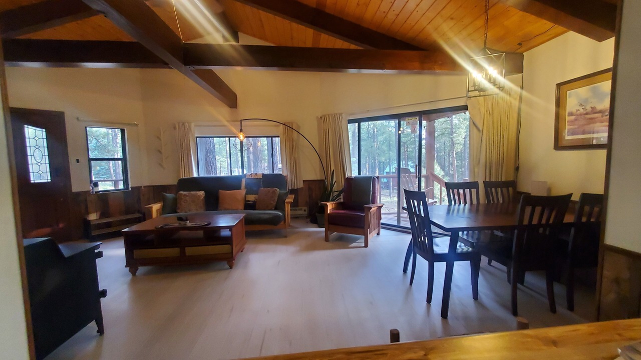 Photo of Livingroom in Jemez Springs