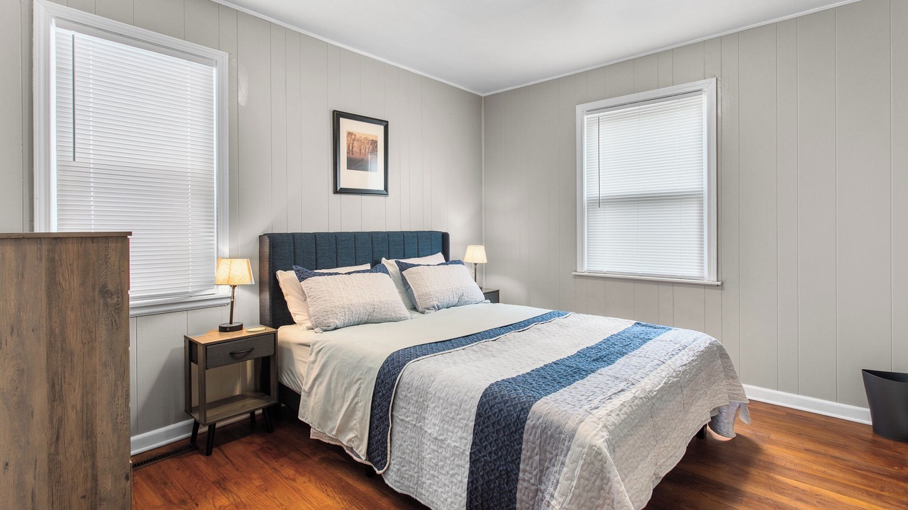 Photo of Bedroom in Ferndale