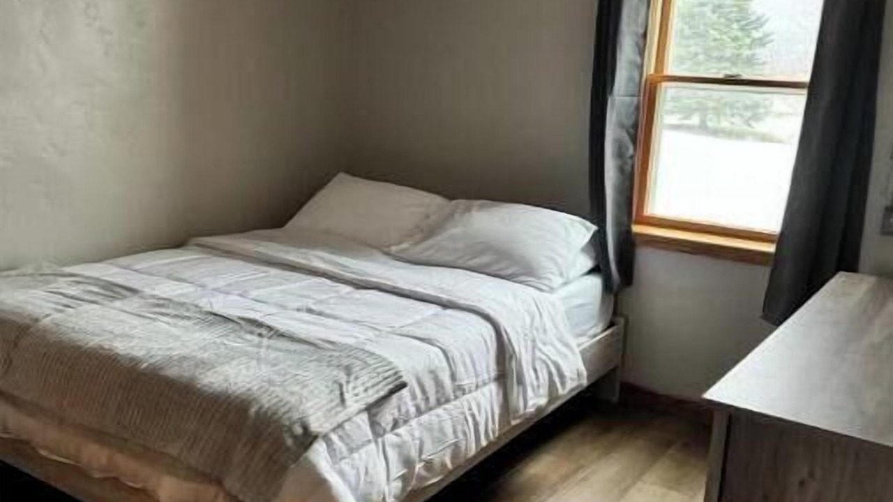 Photo of Bedroom in Tisch Mills