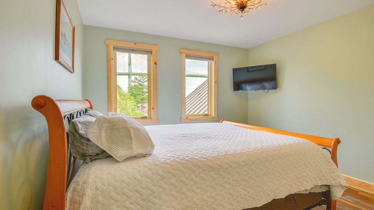 Photo of Bedroom in Wellesley Island