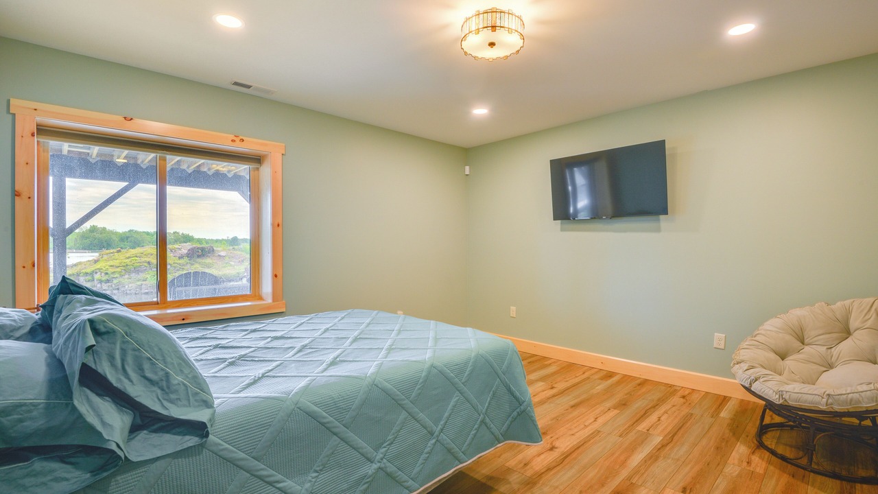 Photo of Bedroom in Wellesley Island