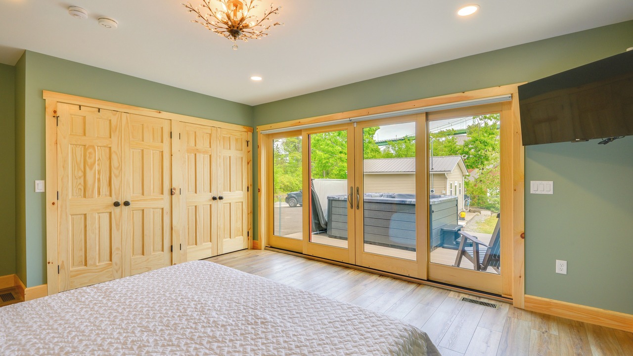 Photo of Bedroom in Wellesley Island