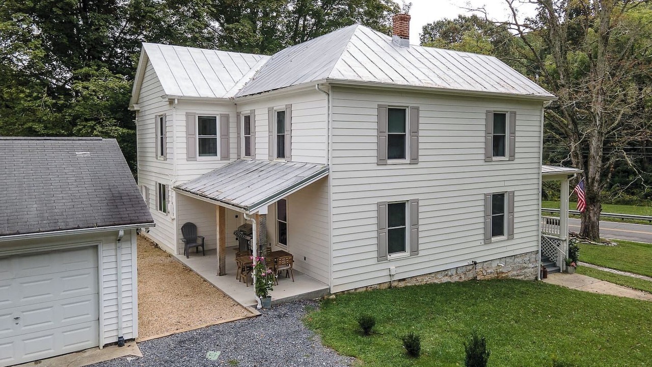 Photo of Outdoor in Lexington