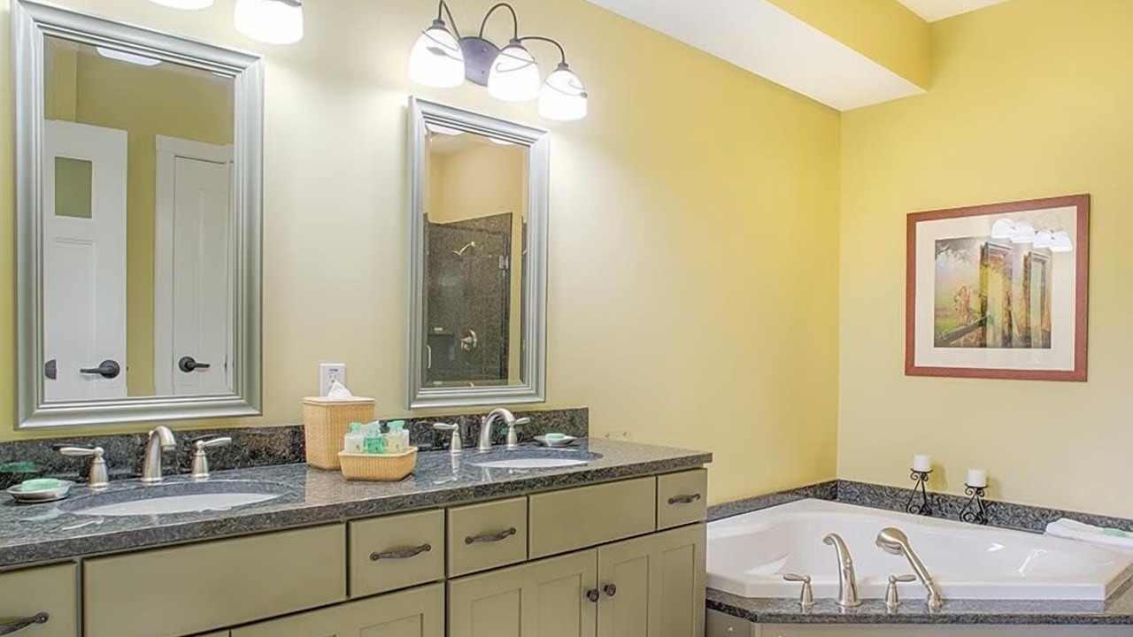 Photo of Bathroom in Jeffersonville