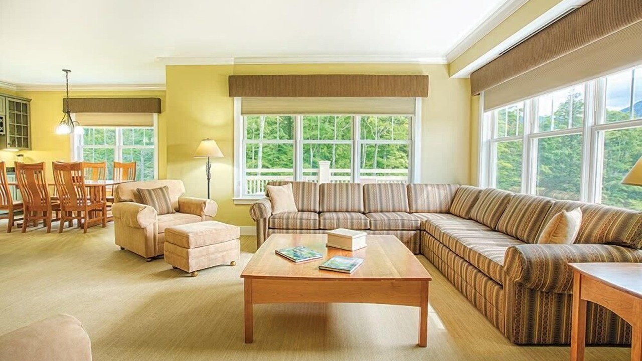 Photo of Livingroom in Jeffersonville