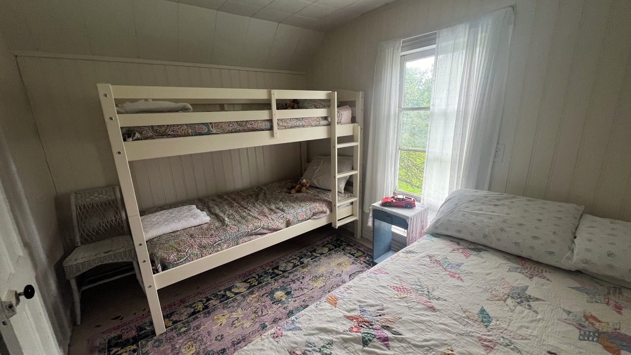 Photo of Bedroom in Thousand Island Park