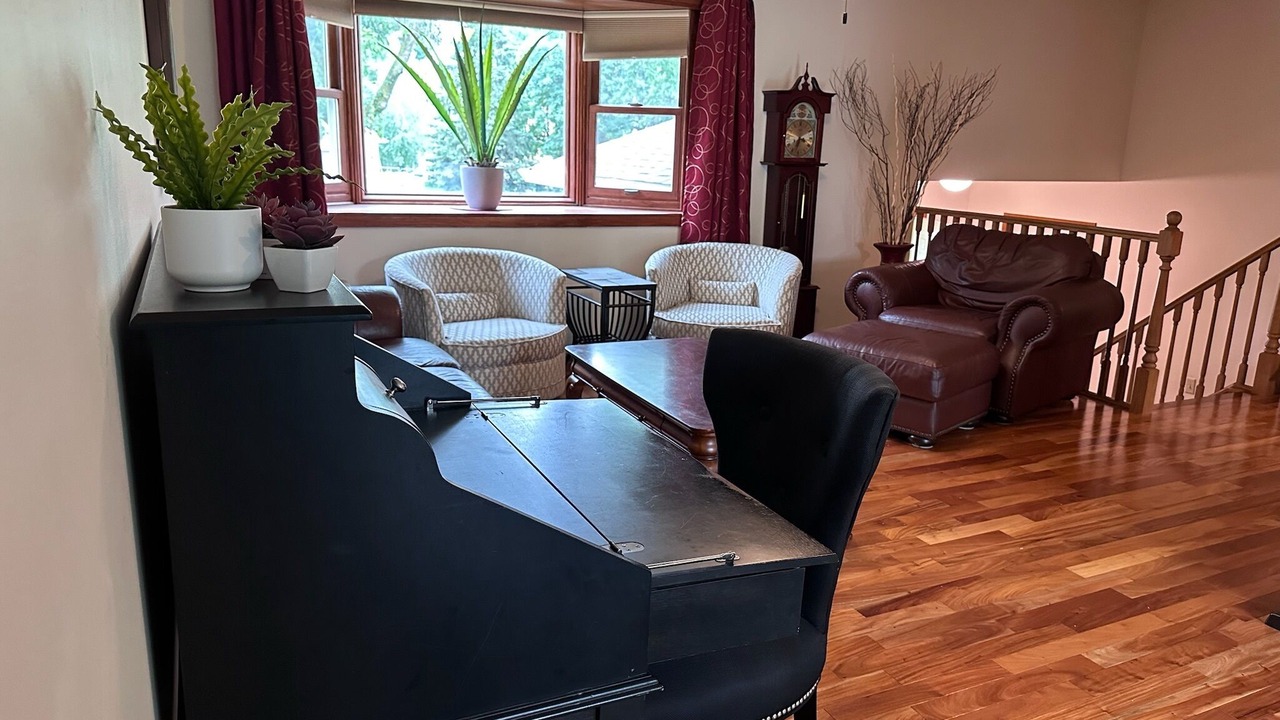 Photo of Livingroom in Shakopee