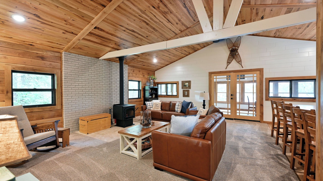 Photo of Livingroom in Spooner