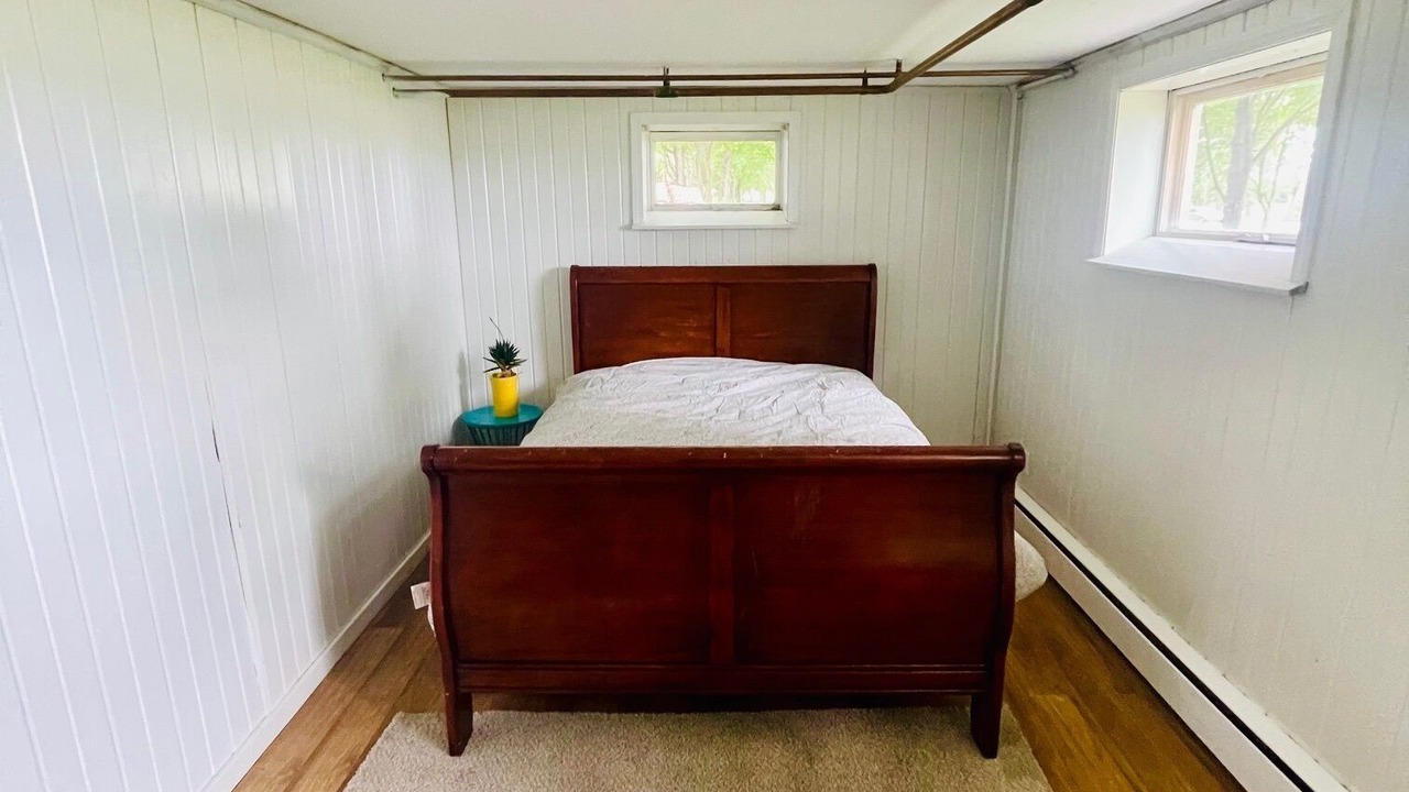 Photo of Bedroom in Buffalo