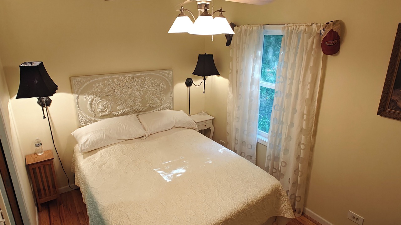Photo of Bedroom in Twin Lakes