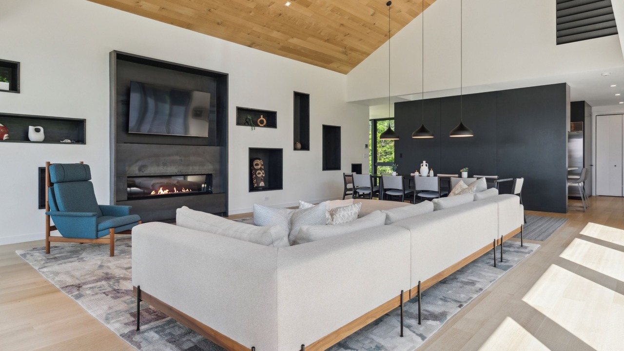 Photo of Livingroom in Waterbury Center