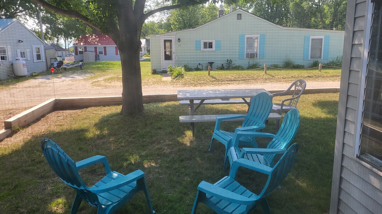 Photo of Others in Malletts Bay