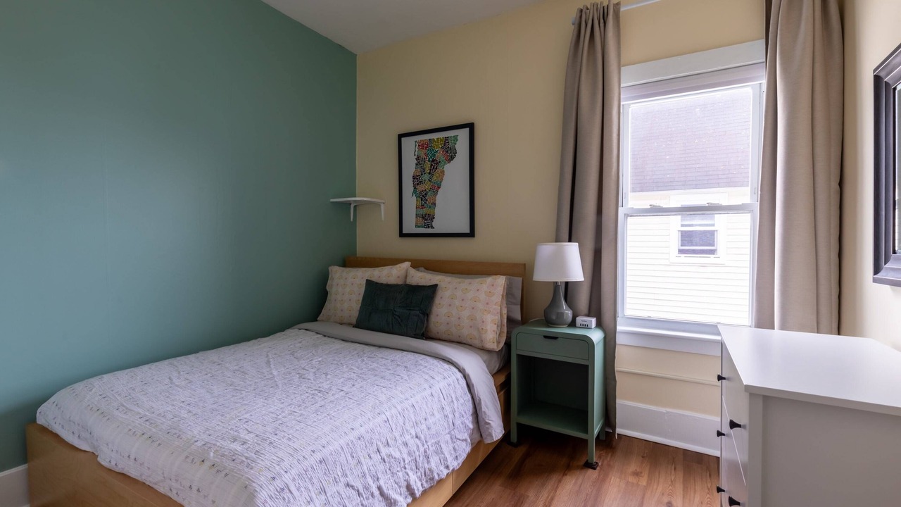 Photo of Bedroom in Old North End