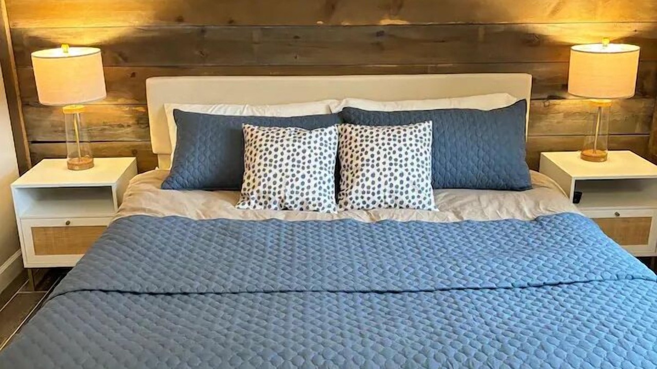 Photo of Bedroom in Spooner
