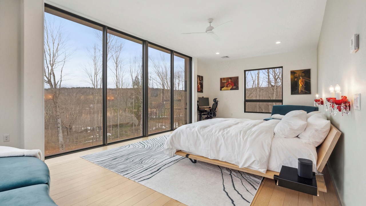 Photo of Bedroom in Stowe Hollow