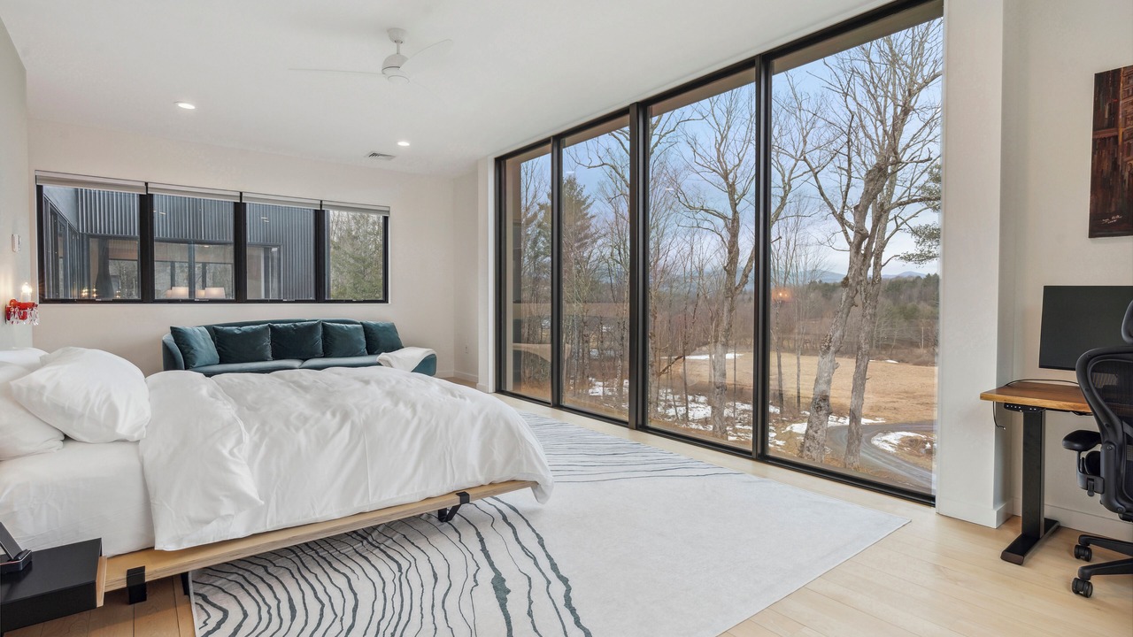 Photo of Bedroom in Stowe Hollow