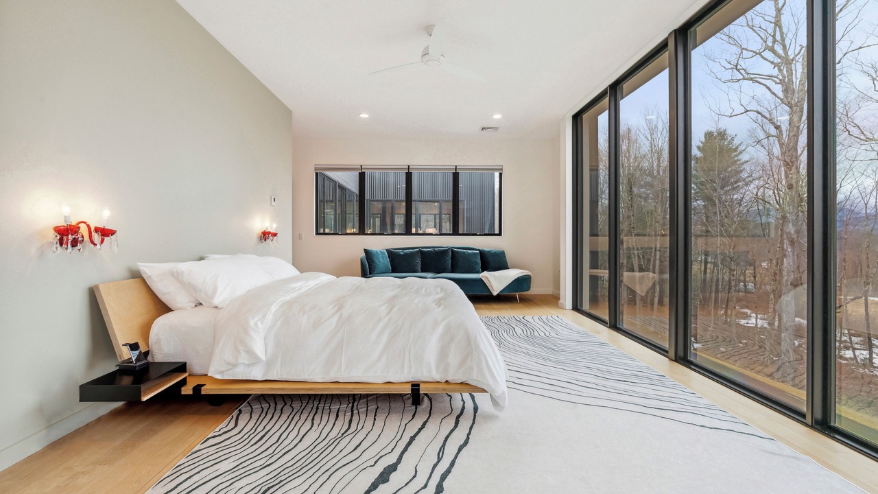 Photo of Bedroom in Stowe Hollow