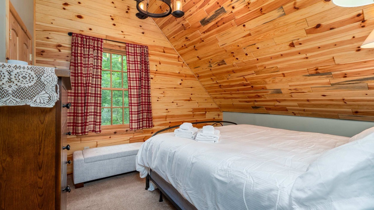 Photo of Bedroom in Townshend
