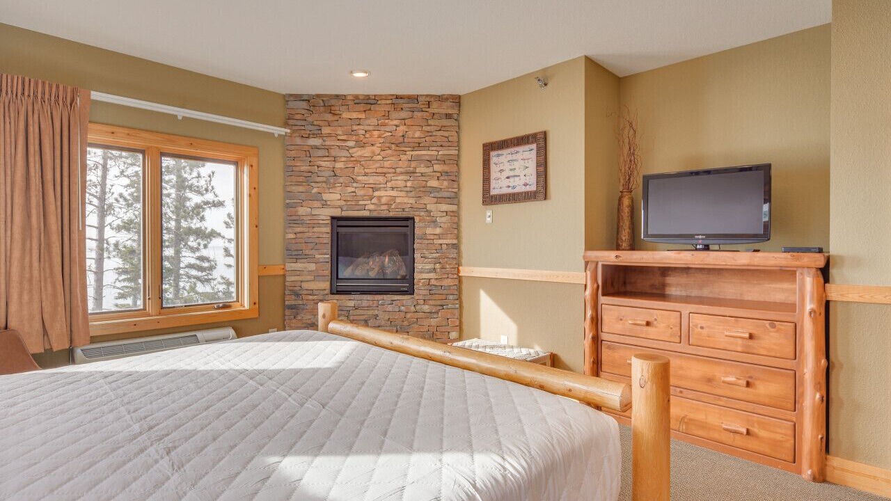 Photo of Livingroom in Two Harbors