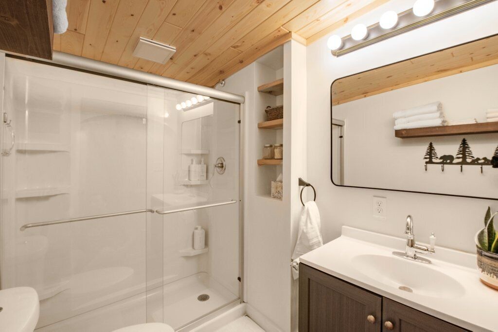 Photo of Bathroom in Brainerd