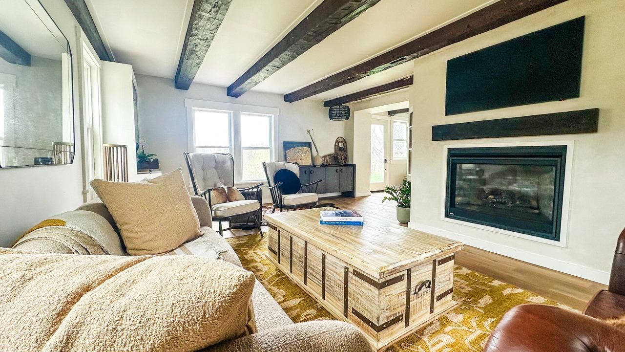 Photo of Livingroom in Morrisville
