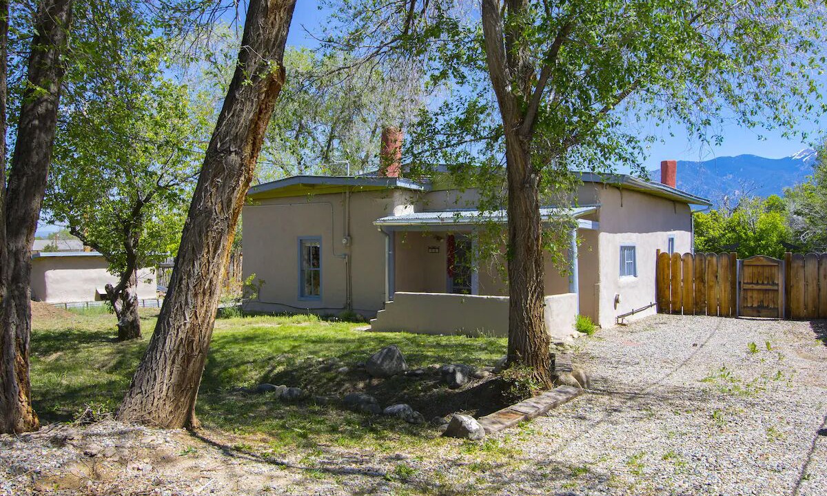 Photo of Others in Taos