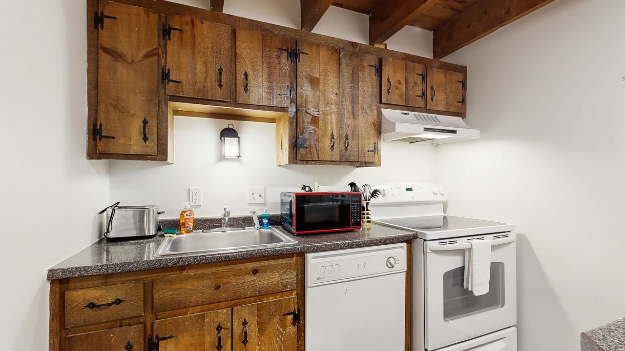 Photo of Kitchen in West Hartford