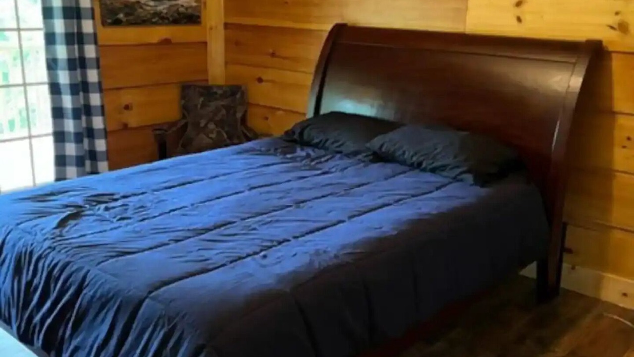 Photo of Bedroom in Caldwell