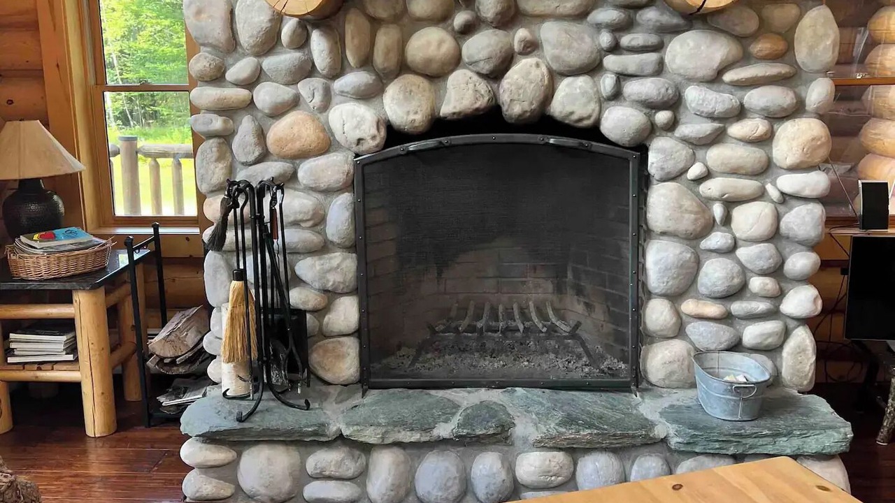 Photo of Livingroom in Stowe Hollow