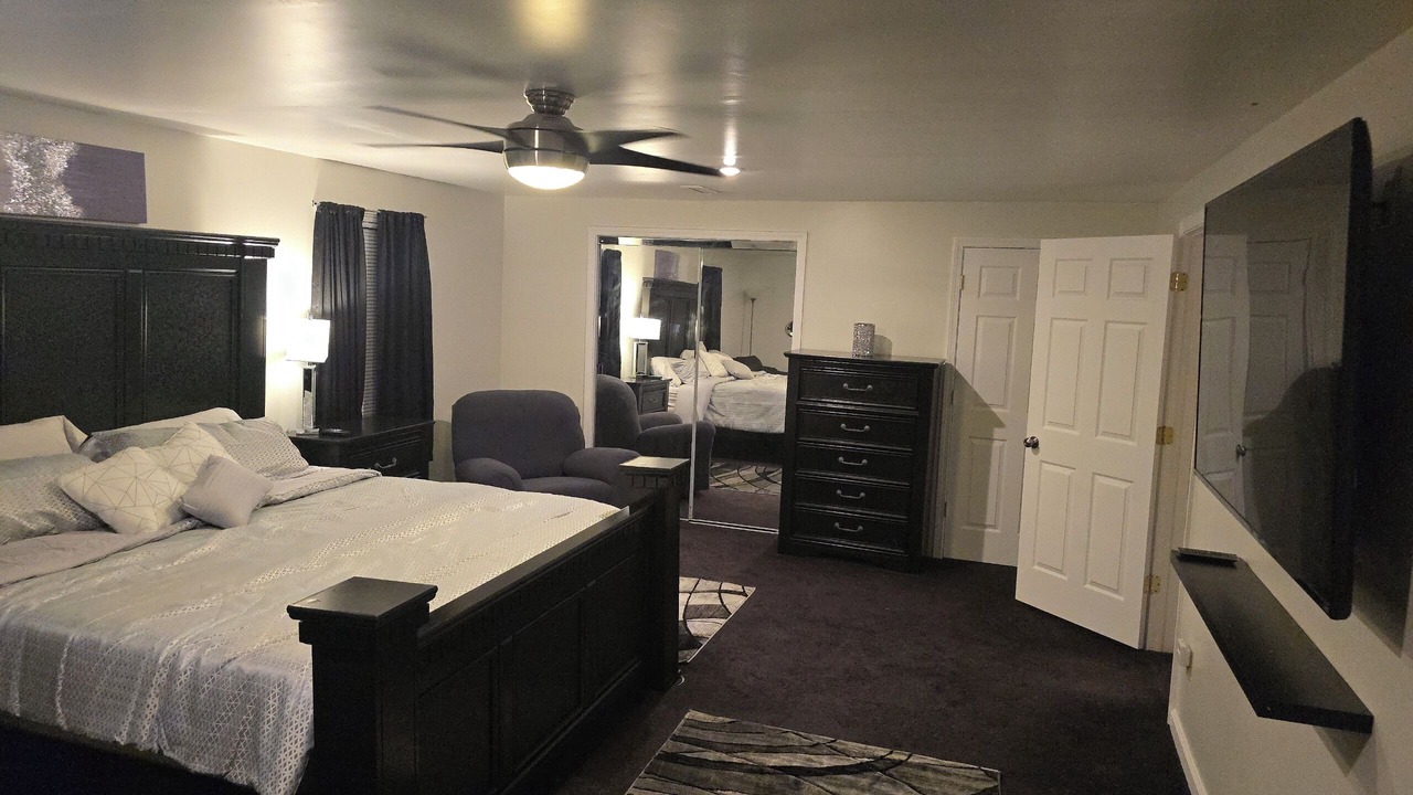 Photo of Bedroom in Charlton Heights