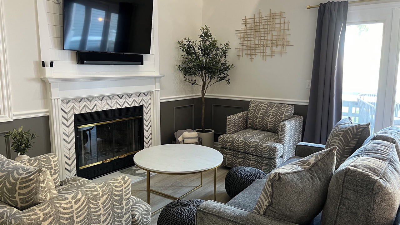 Photo of Livingroom in Montville