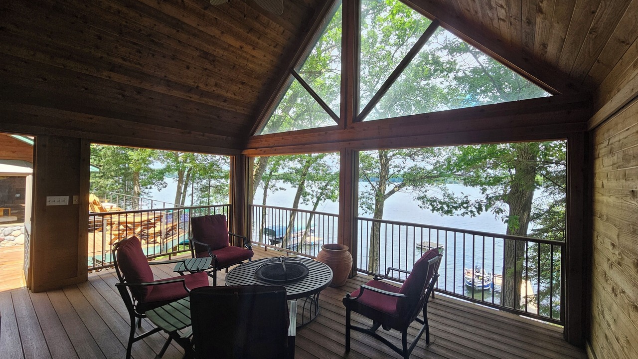 Photo of Patio Balcony in St Croix Falls