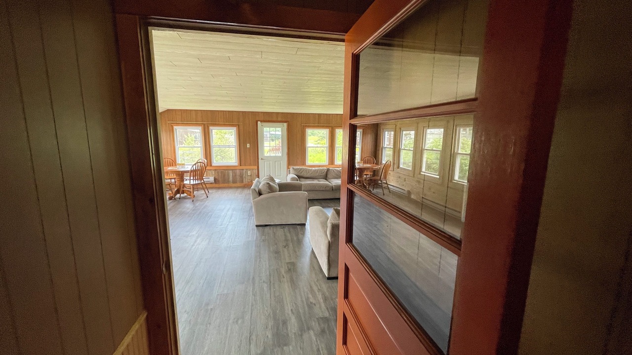 Photo of Livingroom in Salisbury Center
