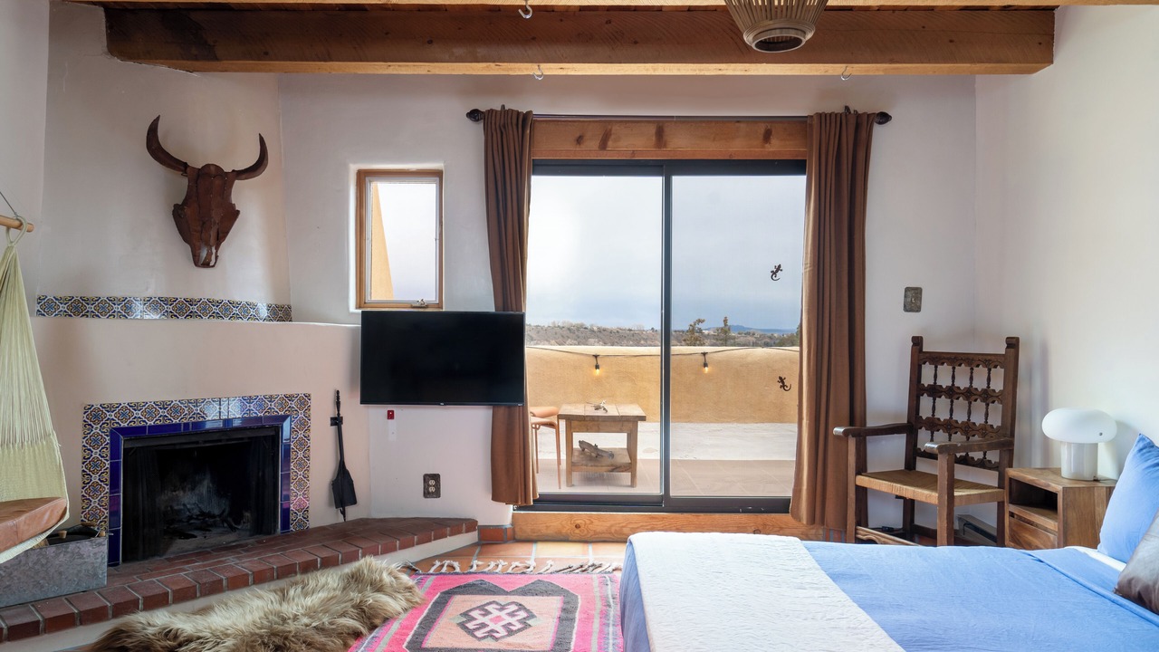 Photo of Bedroom in Arroyo Seco