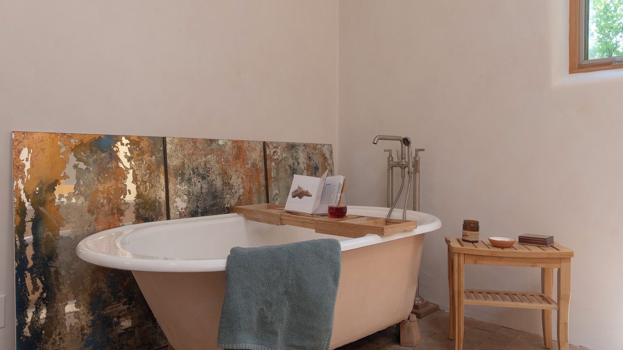 Photo of Bathroom in La Tierra