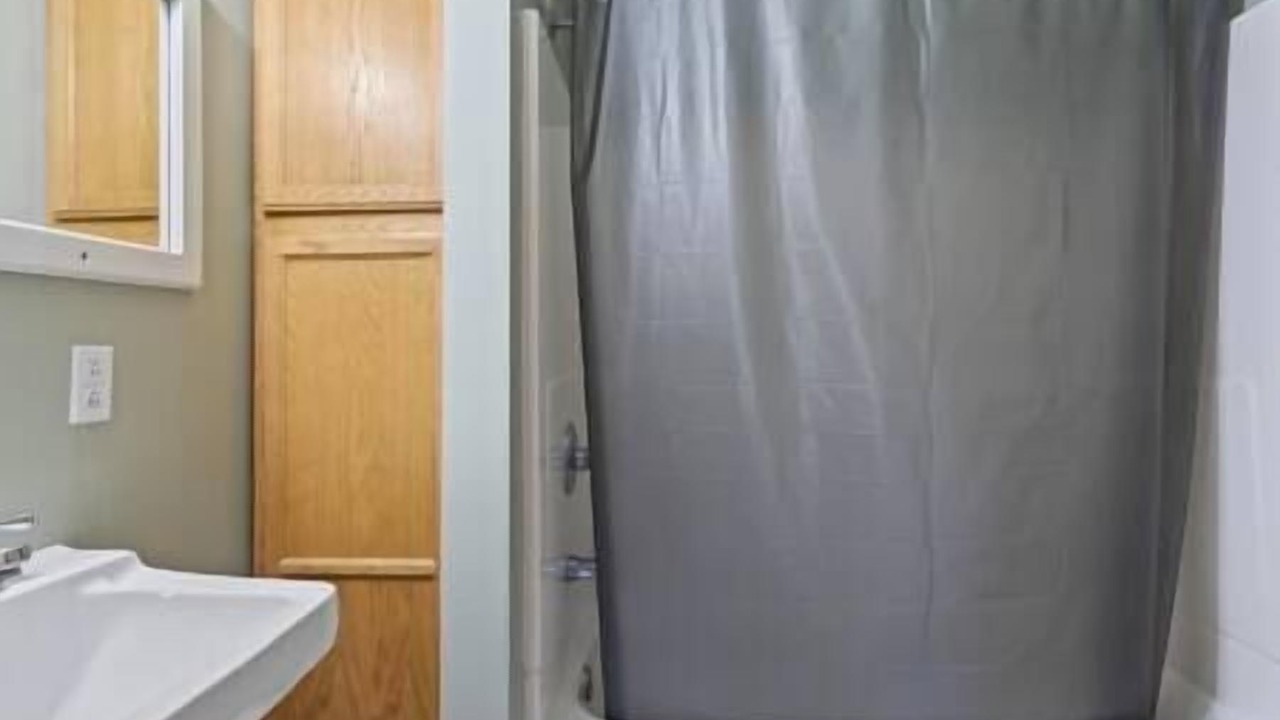 Photo of Bathroom in Elkader