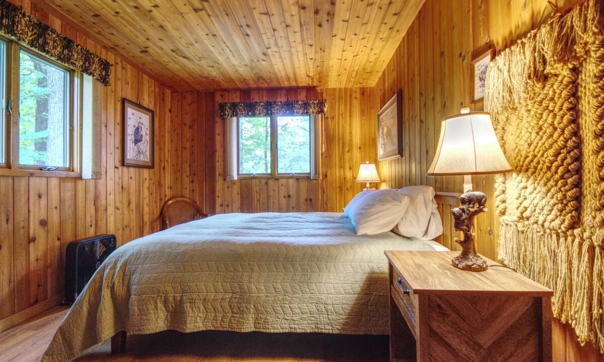 Photo of Bedroom in New Auburn