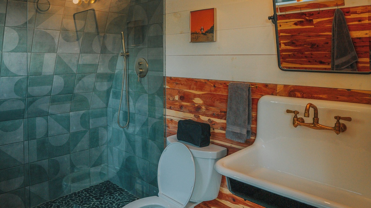 Photo of Bathroom in Lyndon
