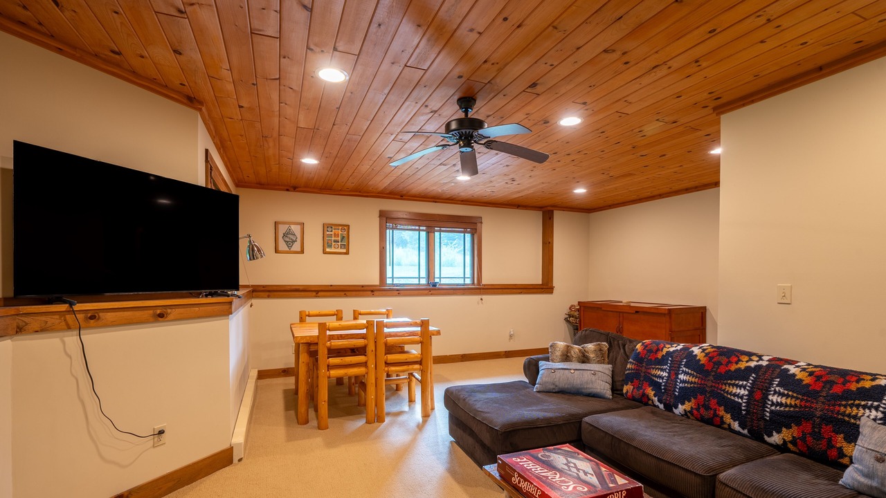 Photo of Livingroom in Lake Placid
