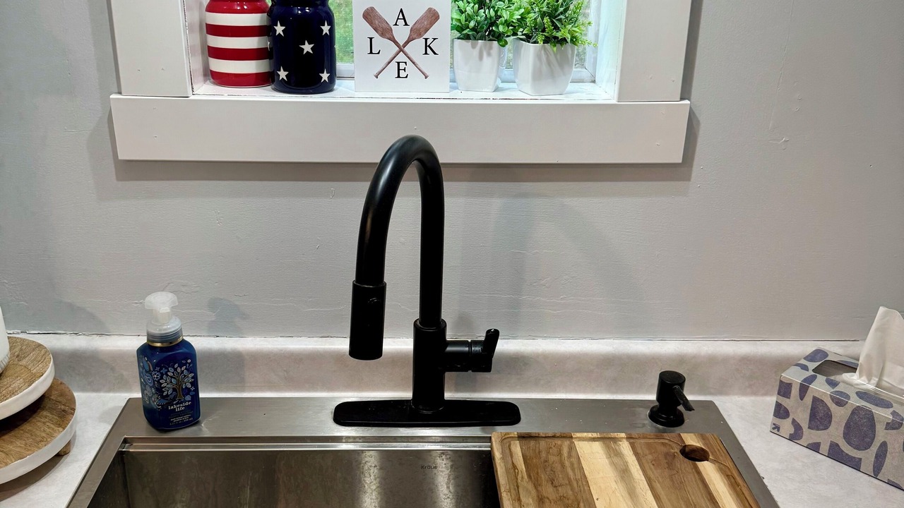 Photo of Kitchen in Maple Lake