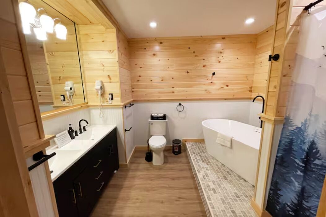 Photo of Bathroom in Jay