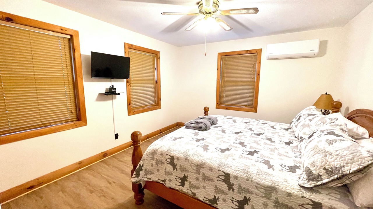 Photo of Bedroom in Jay
