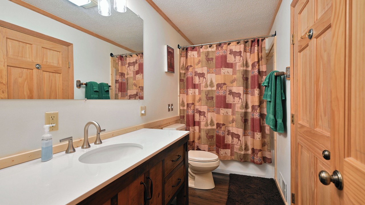 Photo of Bathroom in Clam Lake