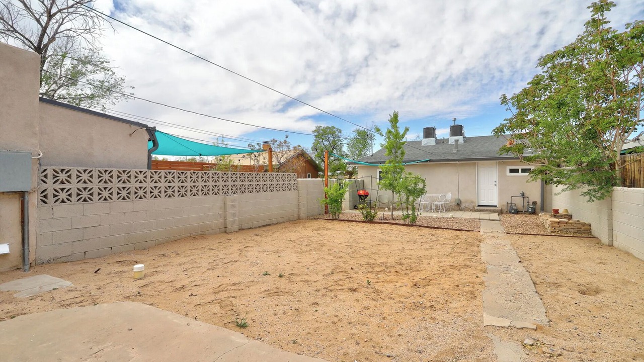 Photo of Outdoor in University Heights