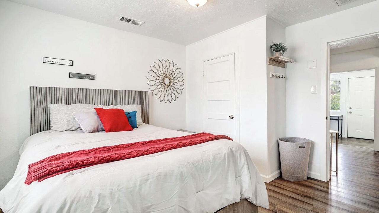Photo of Bedroom in University Heights