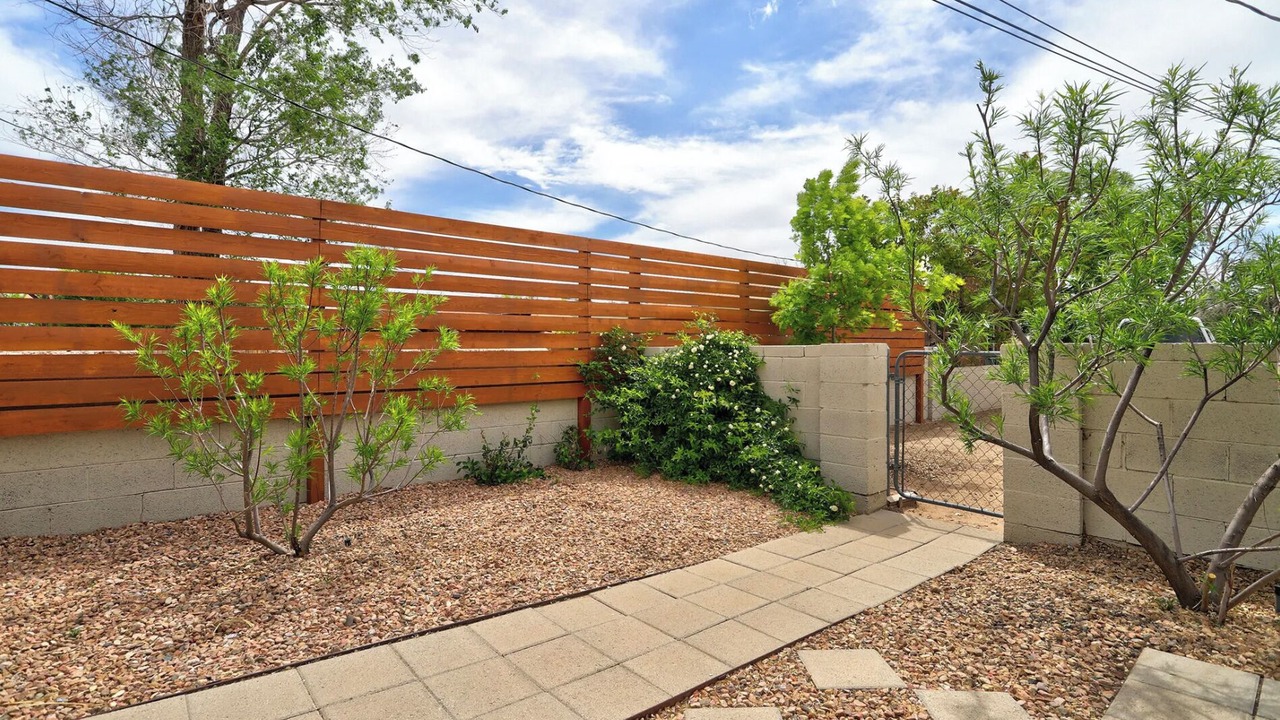 Photo of Outdoor in University Heights