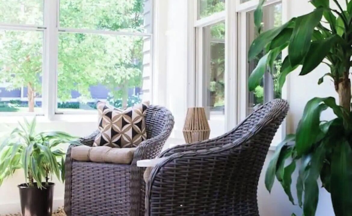 Photo of Outdoor in Linden Hills