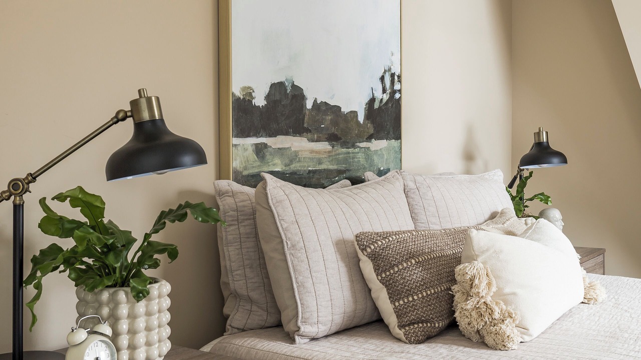 Photo of Bedroom in Linden Hills