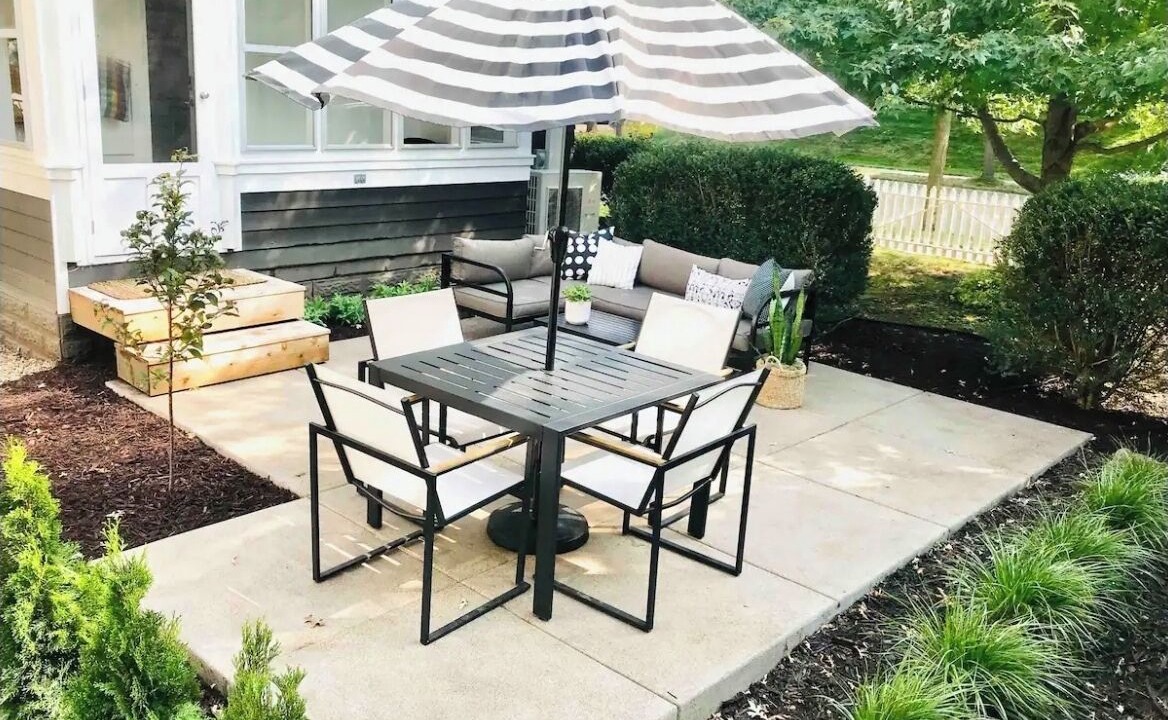 Photo of Outdoor in Linden Hills